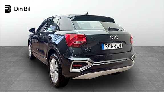 Audi Q2 3 of 12