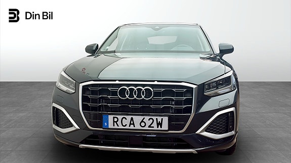 Audi Q2 4 of 12