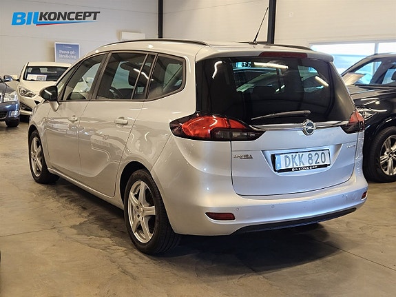 Opel Zafira Tourer 4 of 20