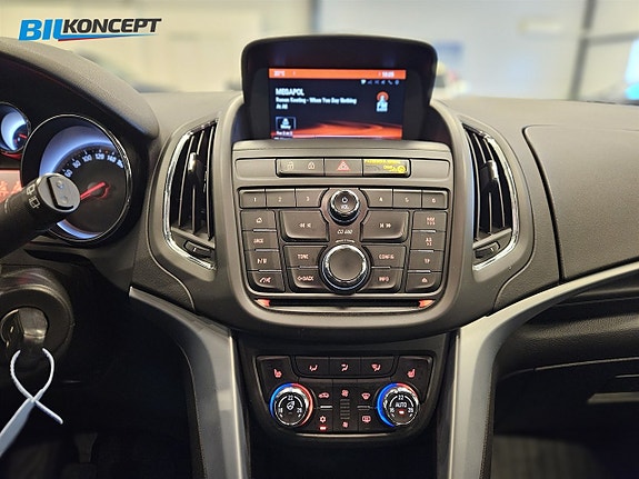 Opel Zafira Tourer 18 of 20
