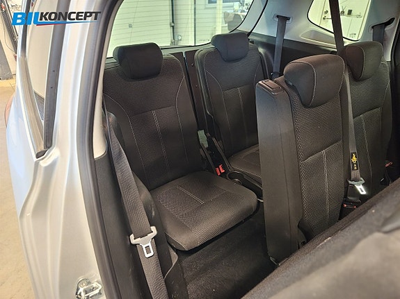 Opel Zafira Tourer 11 of 20
