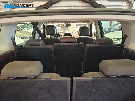 Opel Zafira Tourer 13 of 20