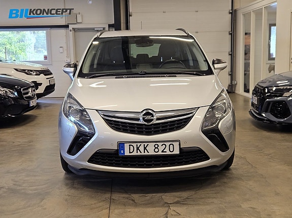 Opel Zafira Tourer 2 of 20