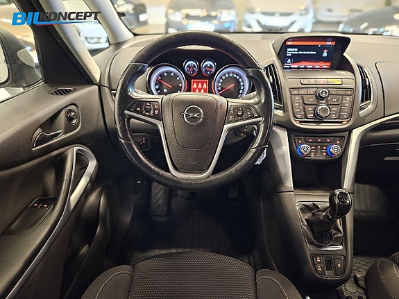 Opel Zafira Tourer 17 of 20
