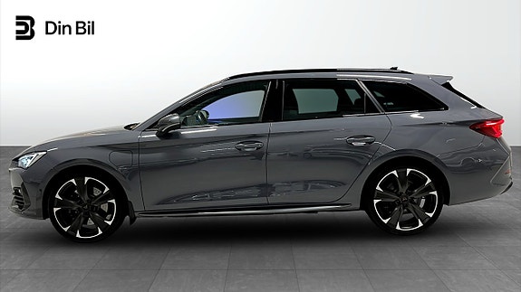 Cupra Leon 2 of 24