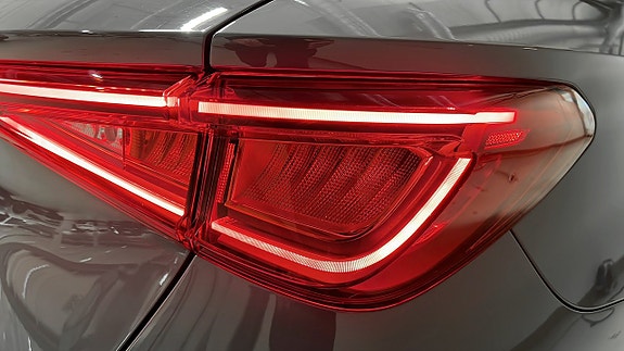 Cupra Leon 15 of 24