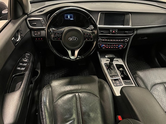 Kia Optima 8 of 11