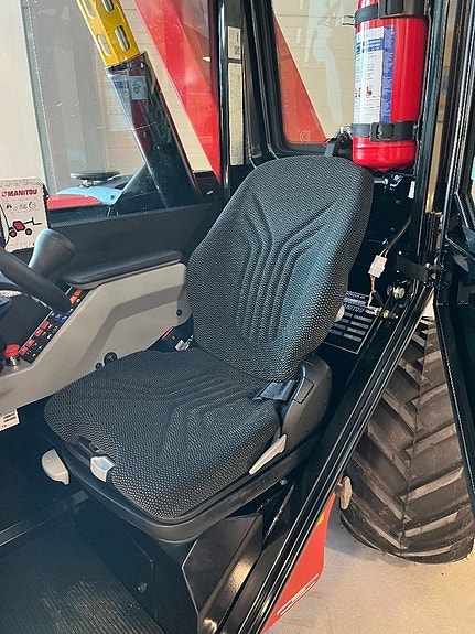 Manitou ULM 415H 8 of 10