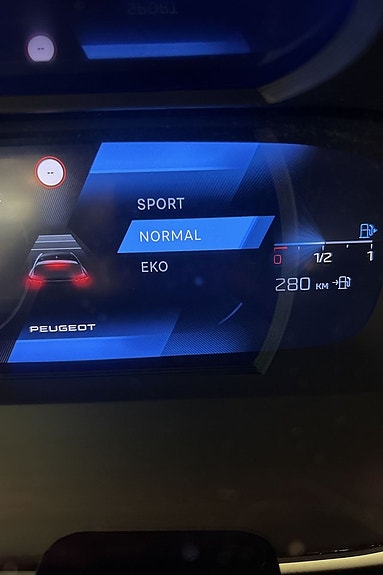 Peugeot 308 22 of 30