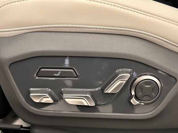 Kia EV9 9 of 12