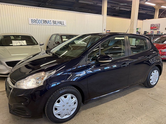 Peugeot 208 4 of 11