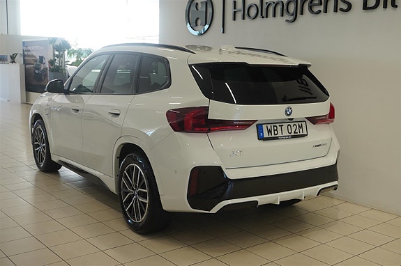 BMW X1 4 of 14