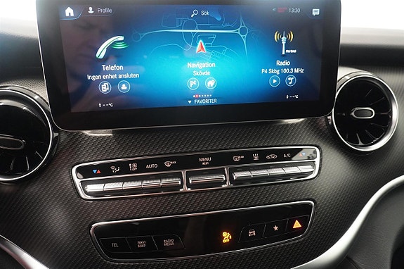 Mercedes-Benz V250 13 of 18