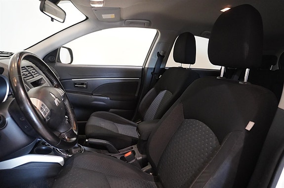 Mitsubishi ASX 15 of 30