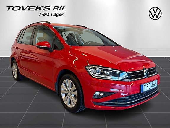 Volkswagen Golf Sportsvan 7 of 17