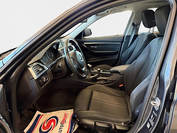 BMW 318d 9 of 15