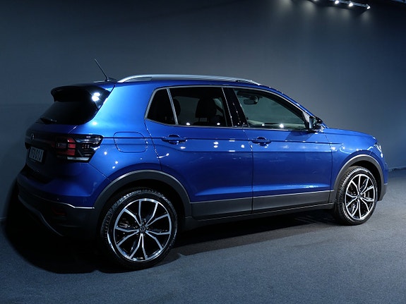 Volkswagen T-Cross 3 of 10