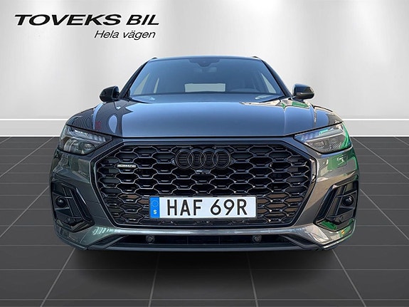 Audi Q5 8 of 25