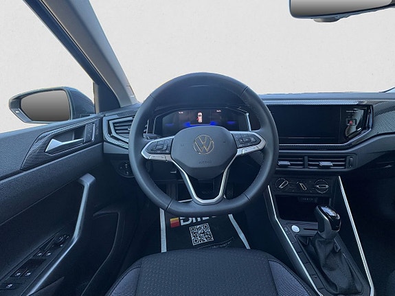 Volkswagen Polo 10 of 12