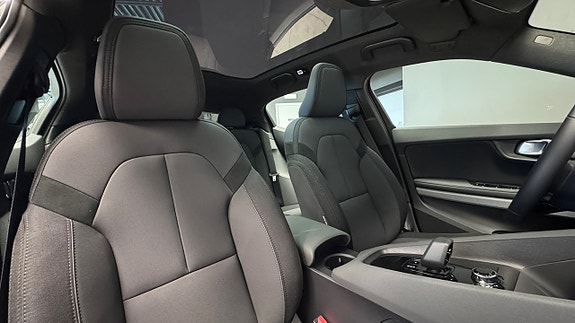 Polestar 2 12 of 23
