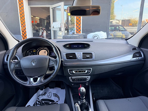 Renault Megane 11 of 14