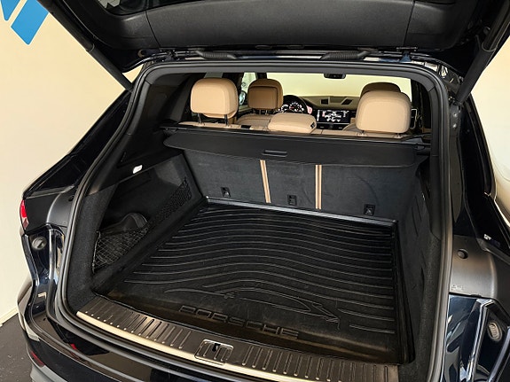 Porsche Cayenne 20 of 21