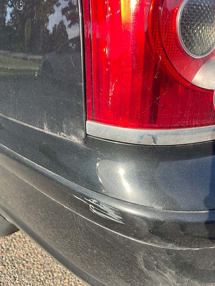 Toyota Avensis 2 of 10