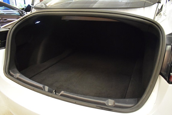 Tesla Model 3 21 of 23