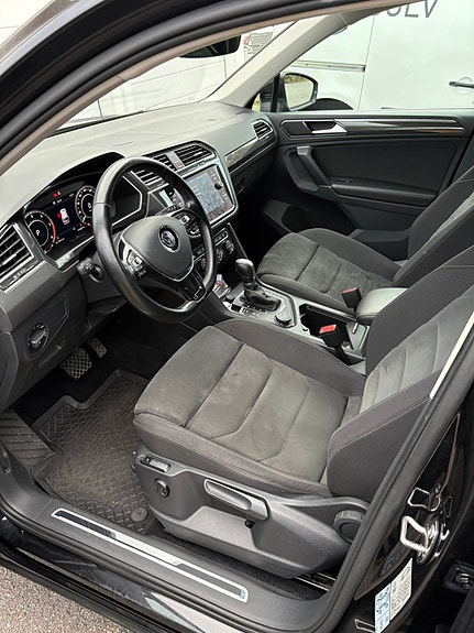 Volkswagen Tiguan 4 of 4
