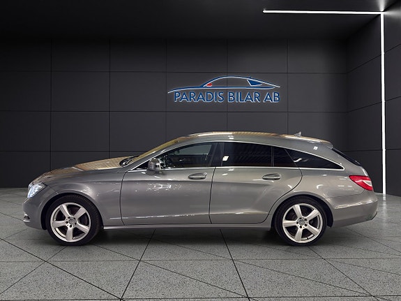Mercedes-Benz CLS250 2 of 29
