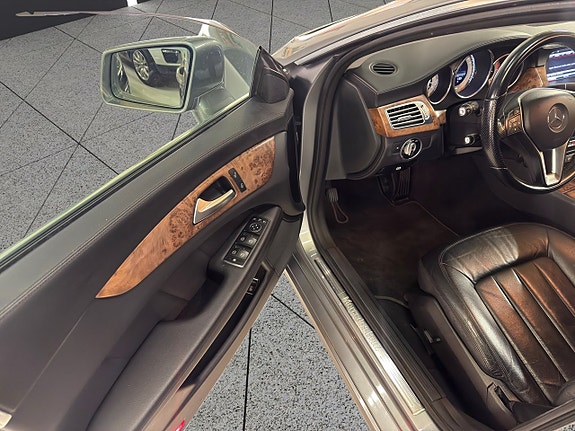 Mercedes-Benz CLS250 14 of 29
