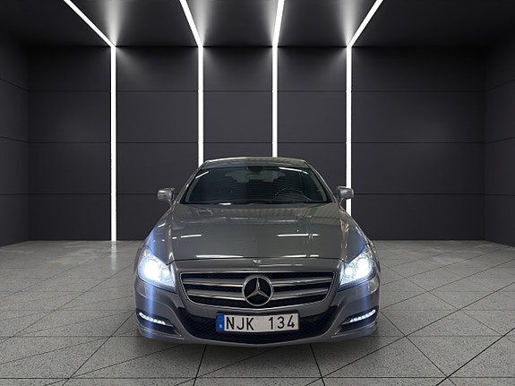 Mercedes-Benz CLS250 8 of 29