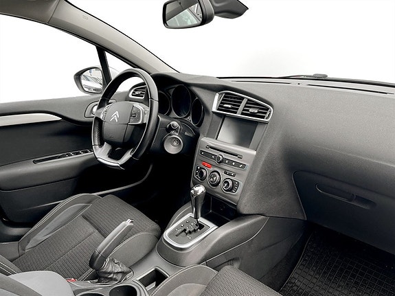 Citroen C4 11 of 15