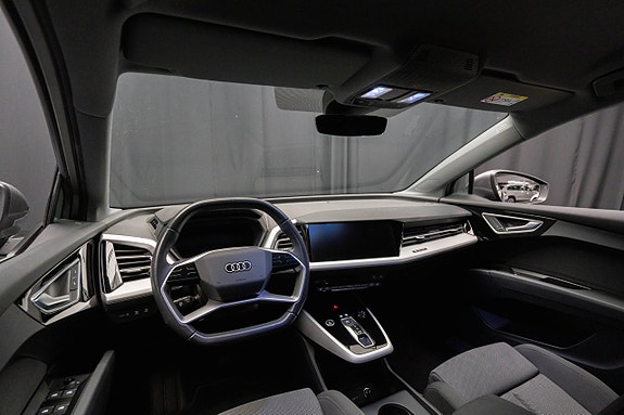 Audi Q4 e-tron 11 of 21