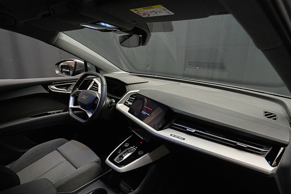 Audi Q4 e-tron 14 of 21