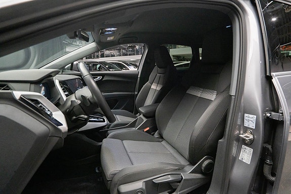 Audi Q4 e-tron 17 of 21