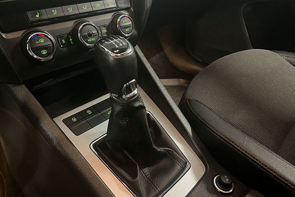 Skoda Octavia 17 of 18