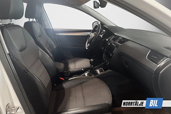 Skoda Octavia 11 of 18