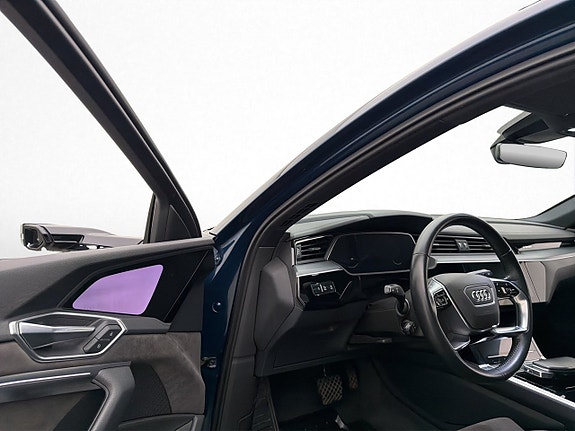 Audi e-tron 19 of 30