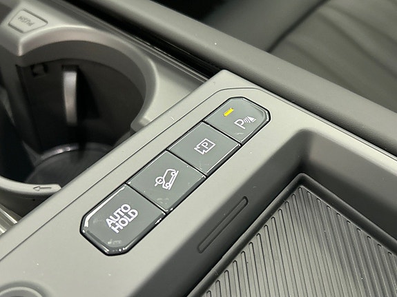 Kia EV9 12 of 16