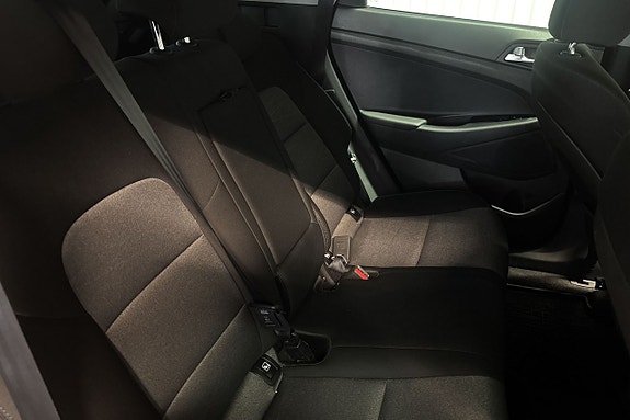 Hyundai Tucson 13 of 21