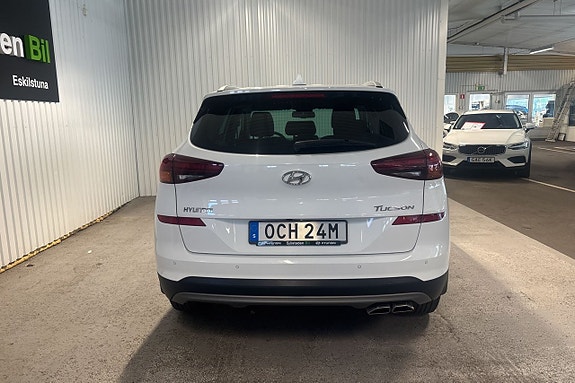 Hyundai Tucson 4 of 21