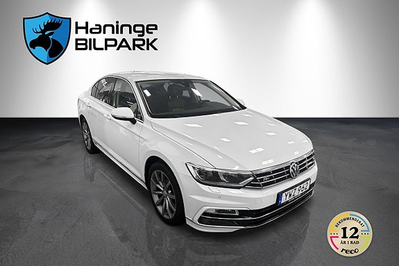 Volkswagen Passat 5 of 25