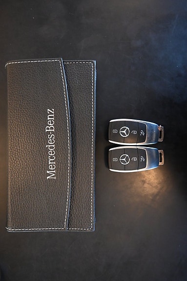 Mercedes-Benz GLC220 d 26 of 27