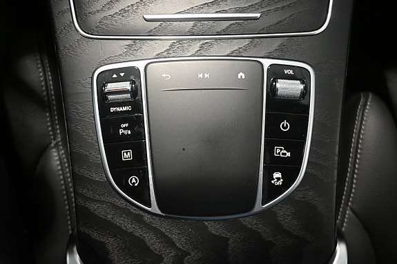 Mercedes-Benz GLC220 d 23 of 27