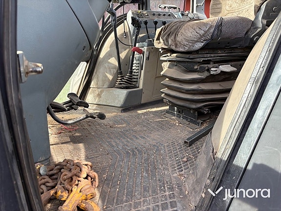Traktor Valtra 8950-4 21 of 30