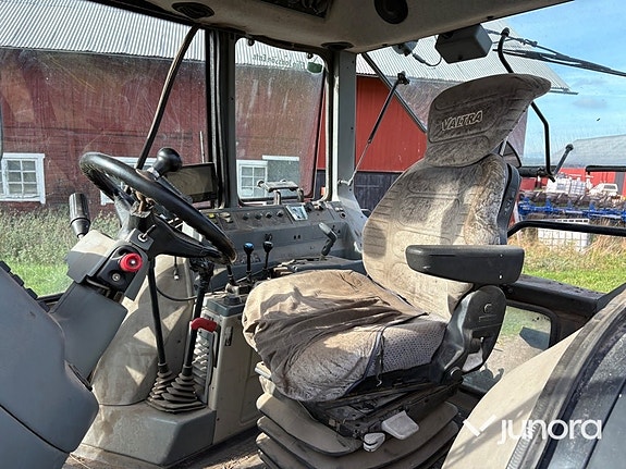 Traktor Valtra 8950-4 19 of 30
