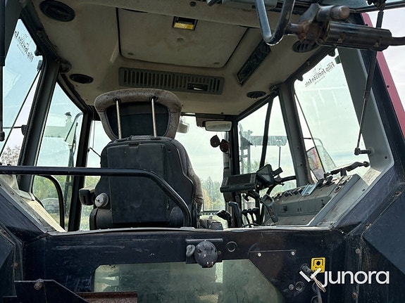 Traktor Valtra 8950-4 17 of 30