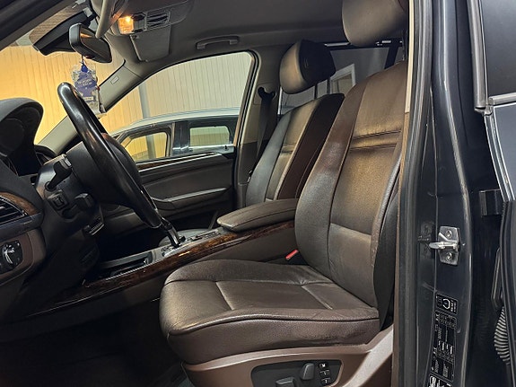 BMW X5 16 of 18