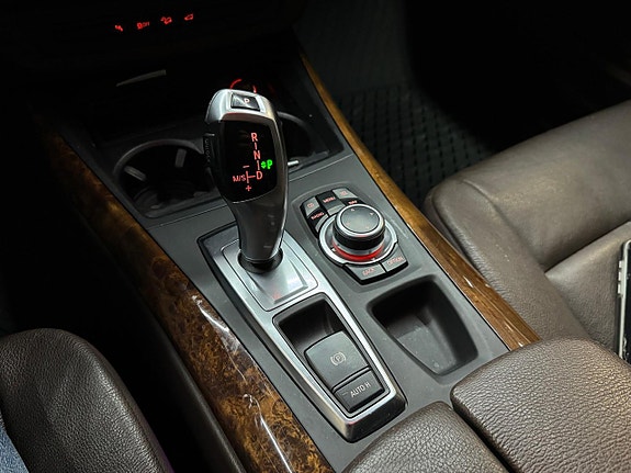 BMW X5 15 of 18